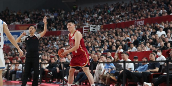 虎扑电竞app下载-CBA排名一夜大乱！广州杀进第12，又有黑马抢前4，广东这下更难了
